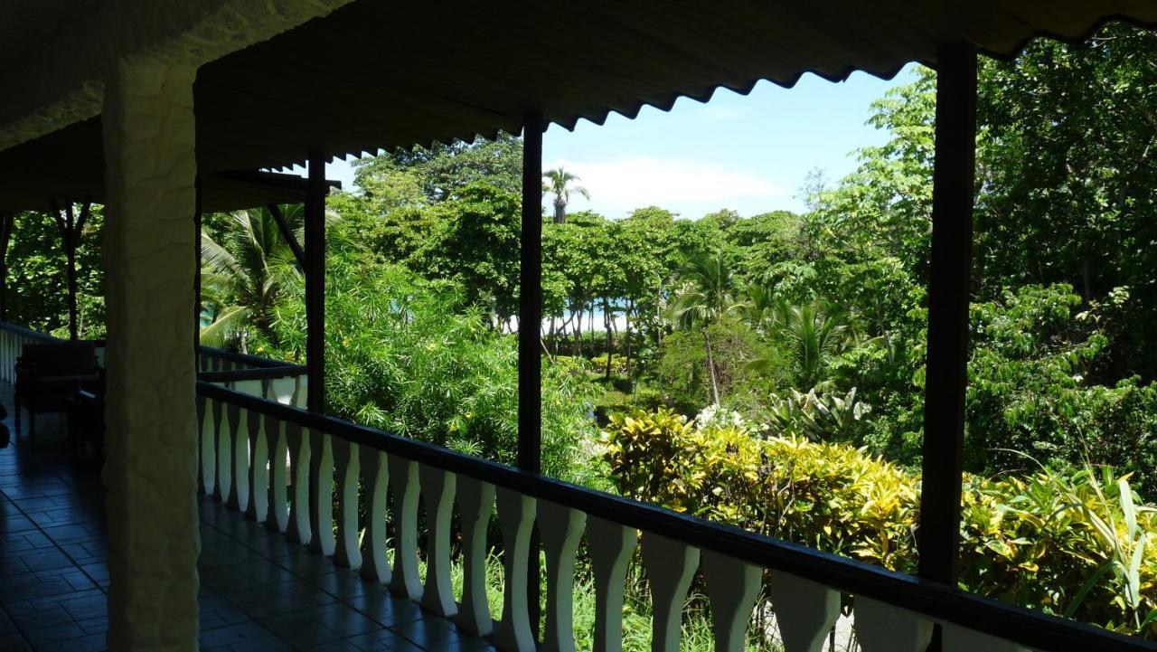 Hotel Arboleda Quepos Esterno foto